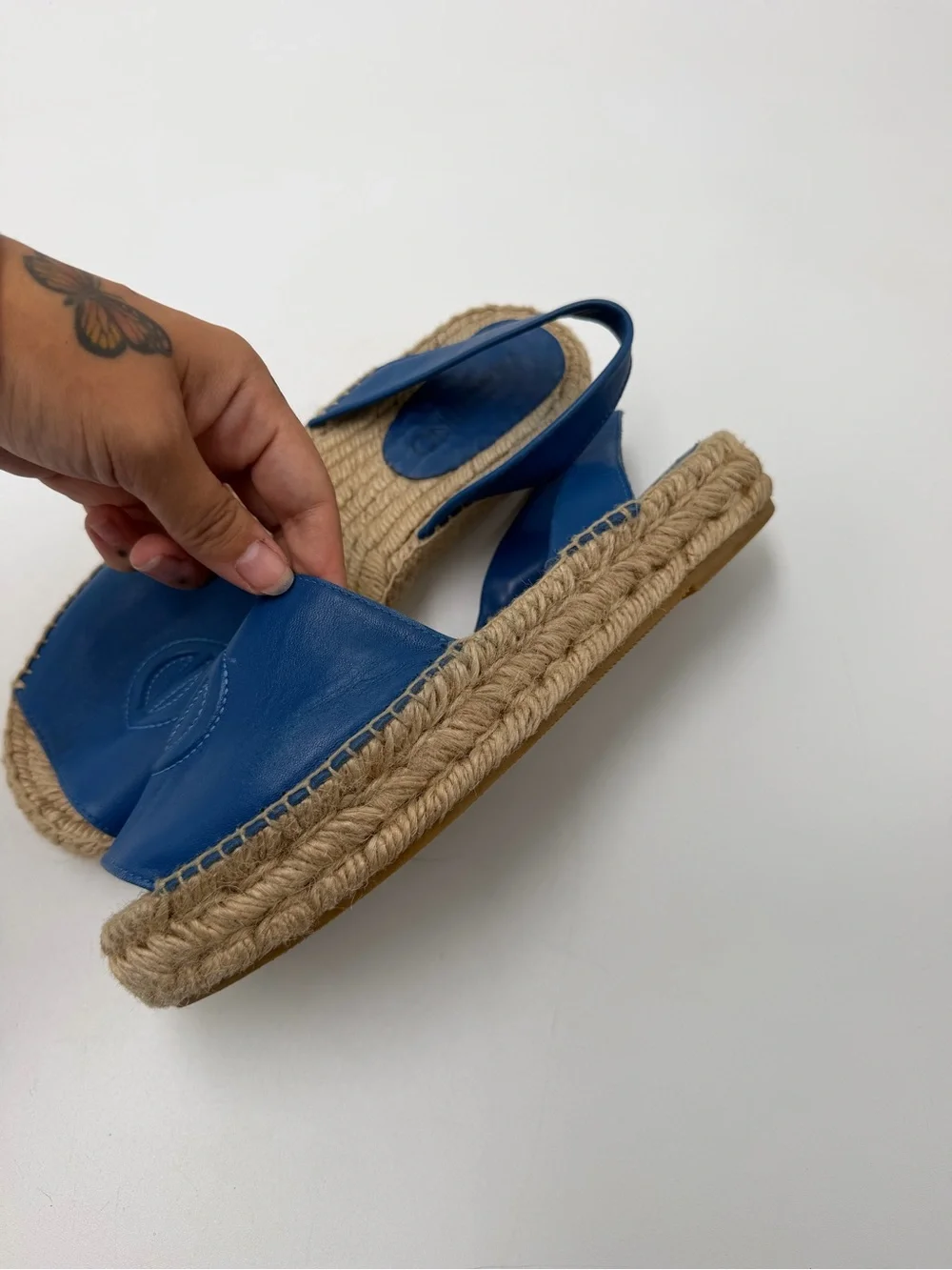 Valentino Garavani Clavesli Espadrille Sandal Blue Leather Size 8.5 Size 39